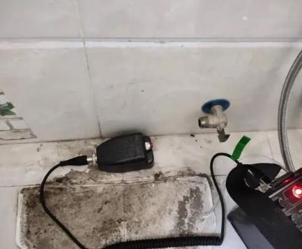 密山屋顶漏水维修公司分享下卫生间漏水的危害及解决方法
